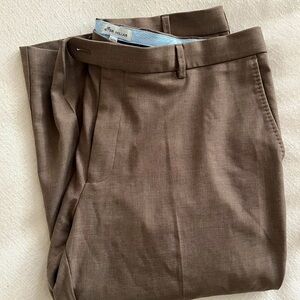 Peter Millar Men’s Pants Raleigh Performance Trouser. Classic Fit. Size 38/32.